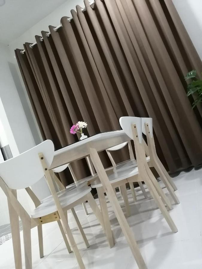 Simple Home By Aimie Fully Aircond Dungun Esterno foto