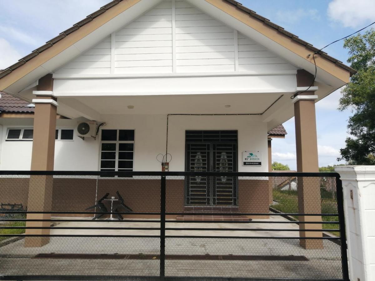 Simple Home By Aimie Fully Aircond Dungun Esterno foto