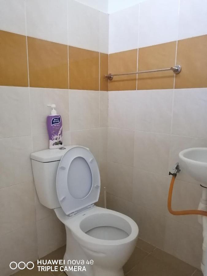 Simple Home By Aimie Fully Aircond Dungun Esterno foto